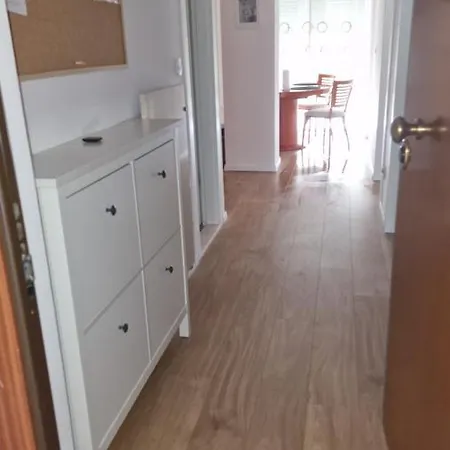 Bura2 , With Private Parking In The Garage 斯普利特